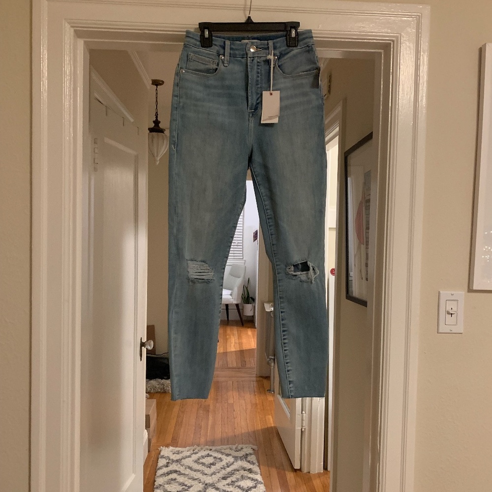 Good American, Size 28/Size 6 - never worn, tags still on!